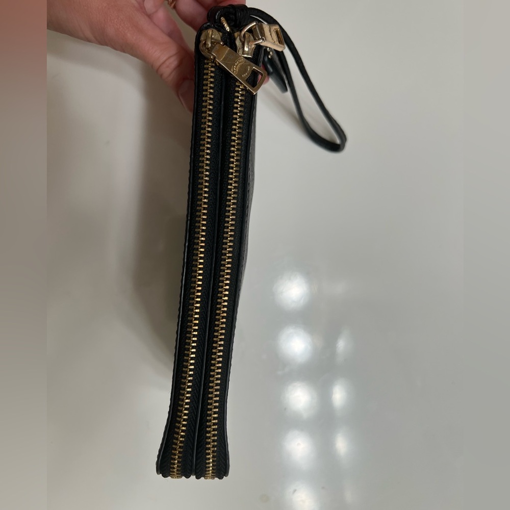 Coach Black Double Corner Zipper Pebbled Leather Wristlet - Picture 3 of 13